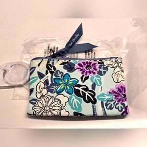 Vera Bradley Zip ID